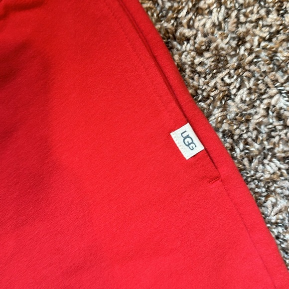 UGG Darian Set Men Red Shorts Cotton Large - Picture 2 of 9